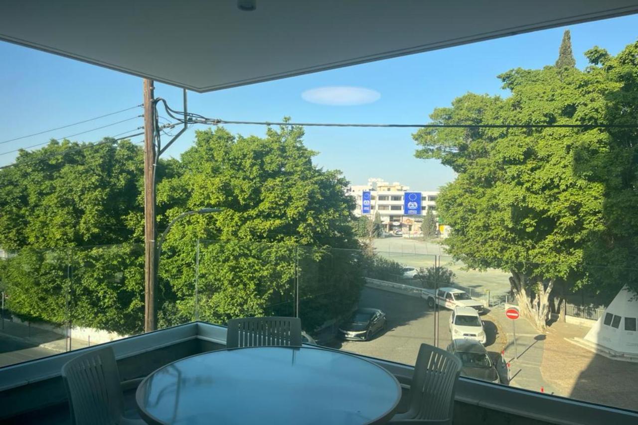 לרנקה Phaedrus Living Coral Suites Aura מראה חיצוני תמונה