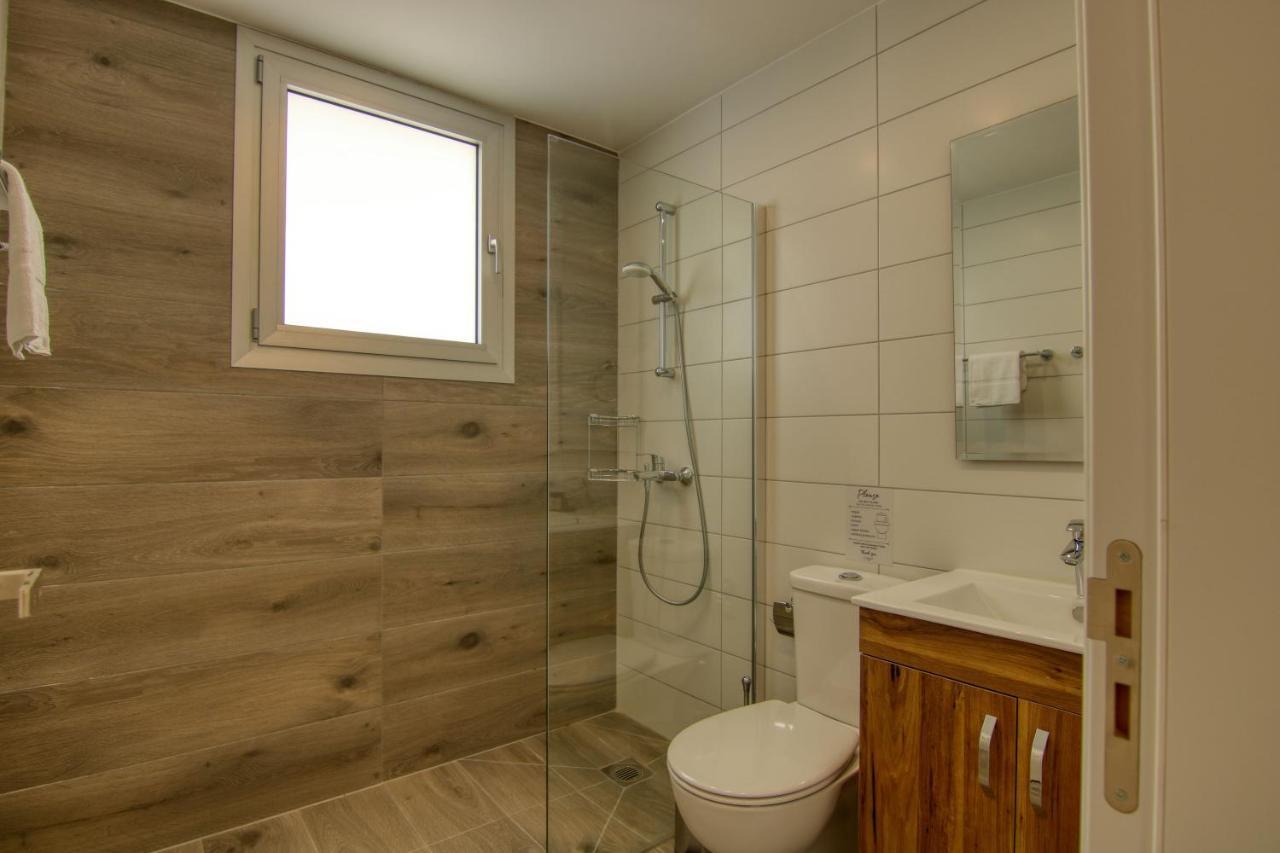 לרנקה Phaedrus Living Coral Suites Aura מראה חיצוני תמונה